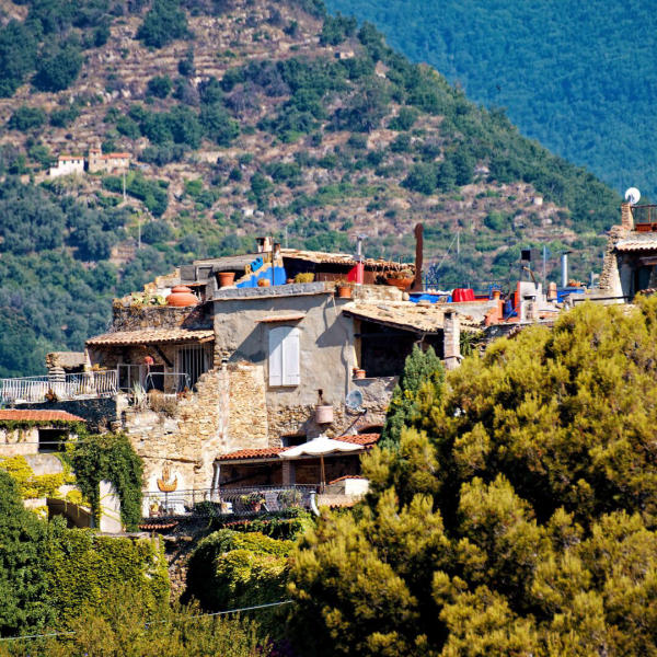 Bussano Vecchia Liguria