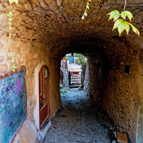 Bussano Vecchia Liguria