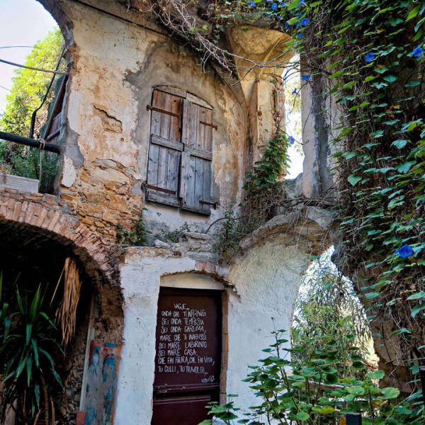 Bussano Vecchia Liguria